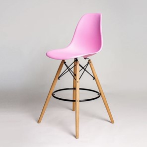 Барный стул DSL 110 Wood bar (розовый) в Абакане